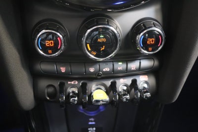 MINI Cooper SE Classic Trim