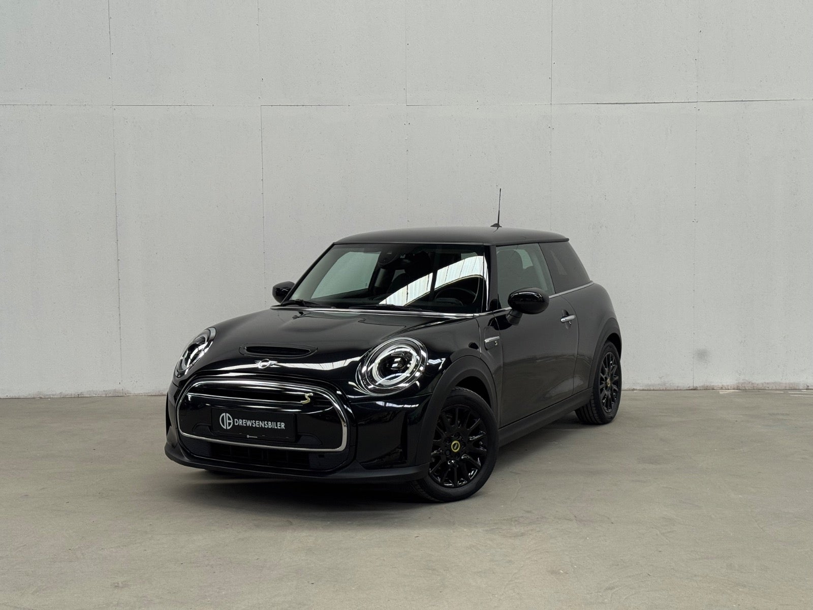 MINI Cooper SE Classic Trim A