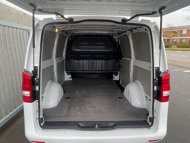 Mercedes Vito 116 CDi Kassevogn aut. L RWD billede 8