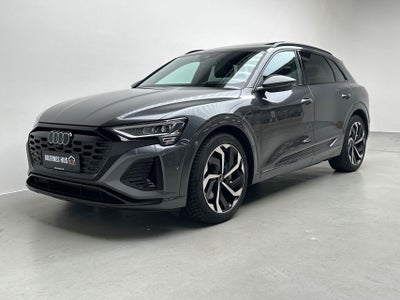 Audi Q8 e-tron 55 S-line quattro 5d