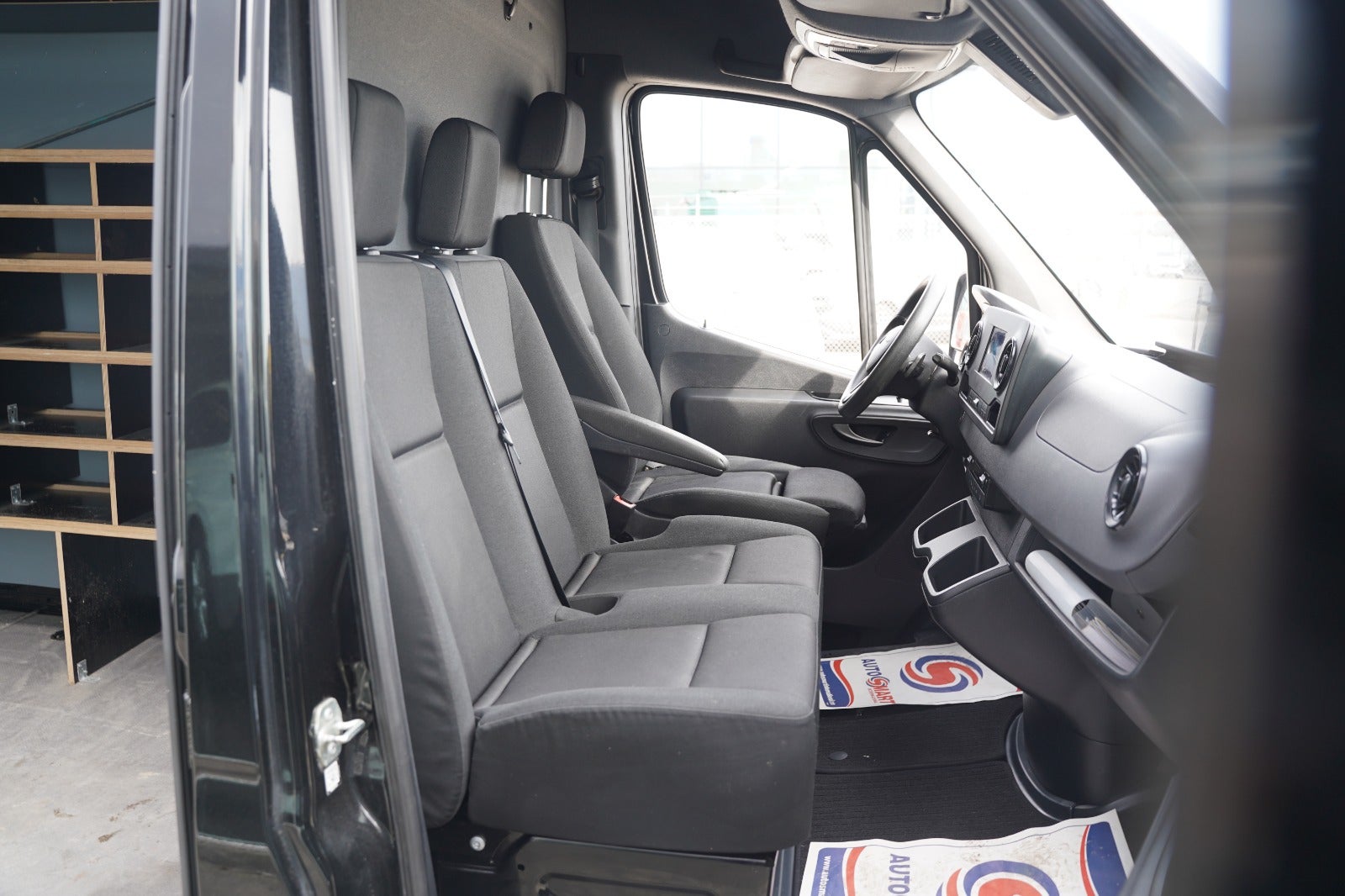 Billede af Mercedes Sprinter 215 2,0 CDi A2 Chassis aut. FWD