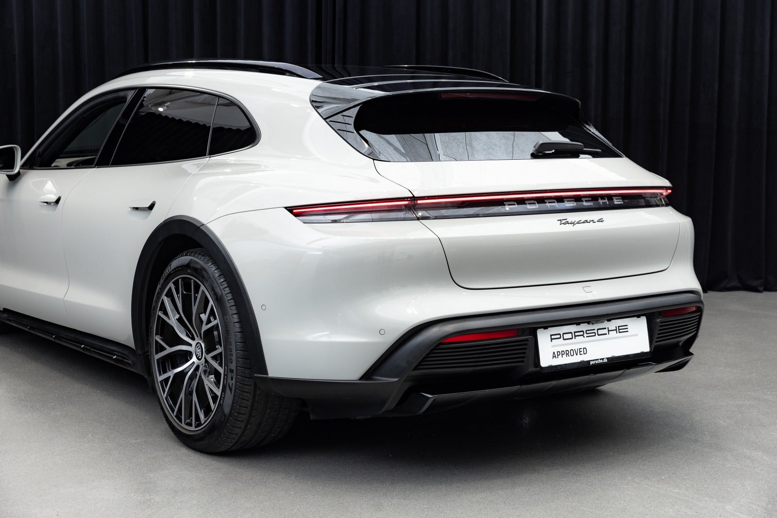 Gallery image 12 of 24