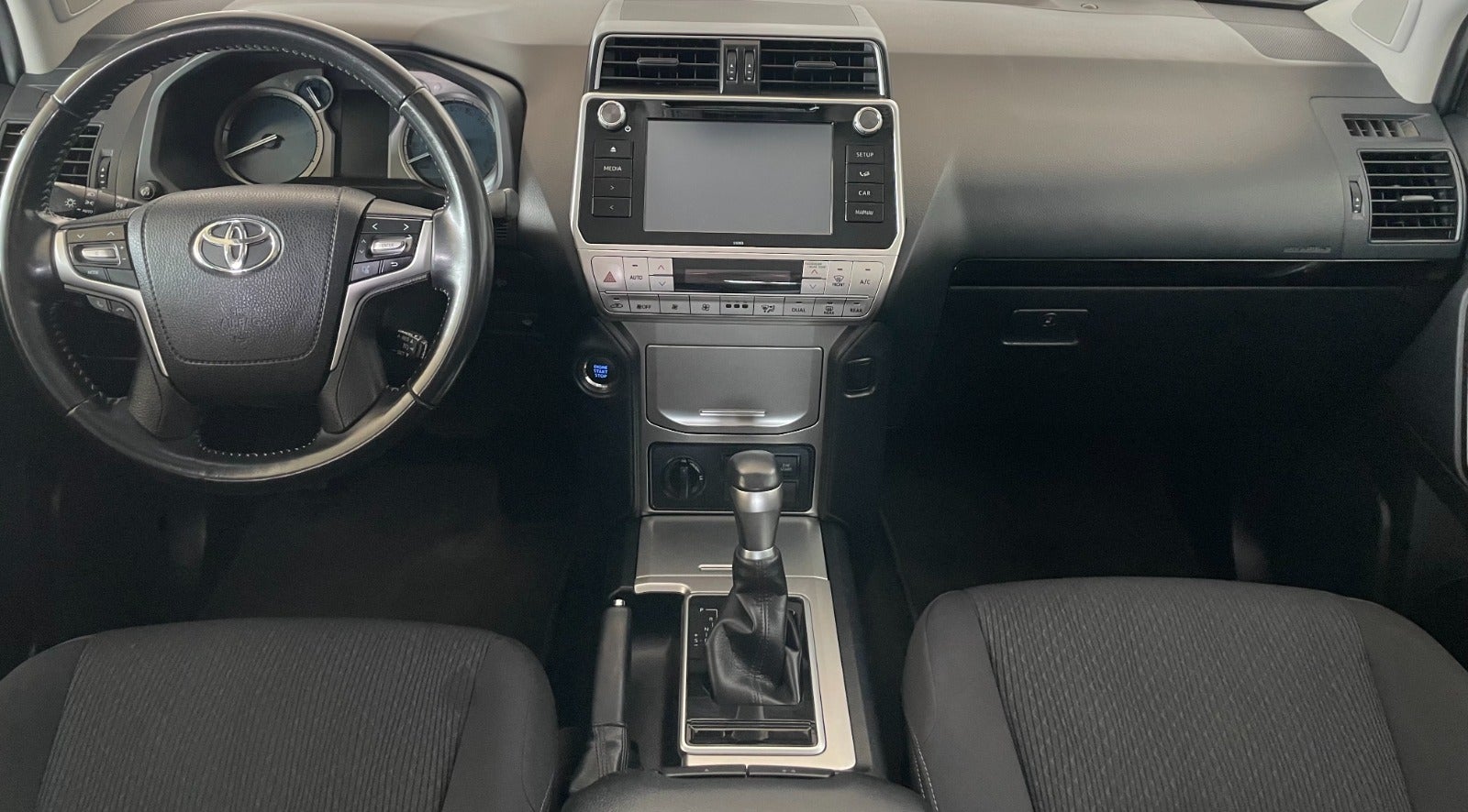 Billede af Toyota Land Cruiser 2,8 D-4D T2 aut. Van