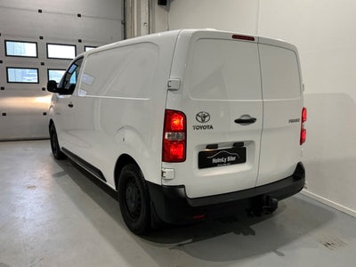 Toyota ProAce D 95 Medium Base