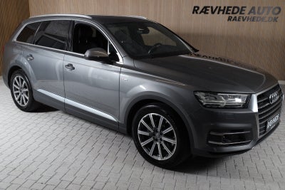 Audi Q7 3,0 TDi 272 S-line quattro Tiptr. 7prs 5d