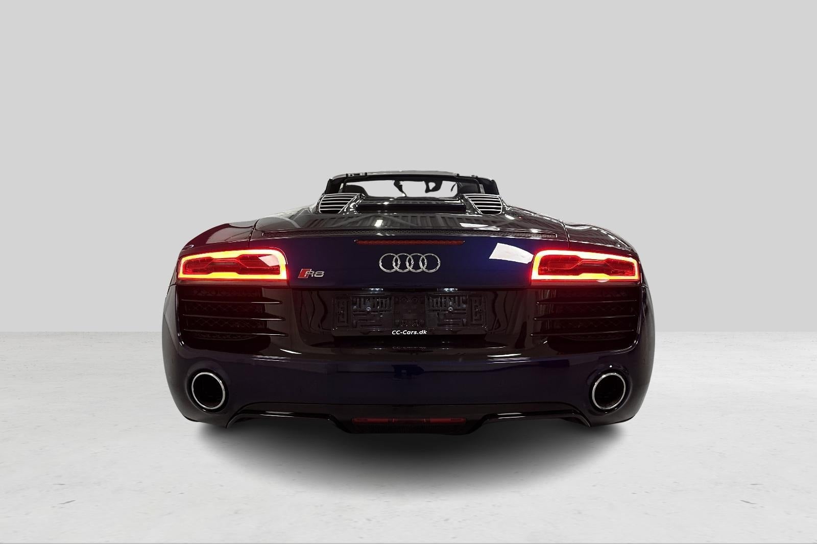 Audi R8 5,2 FSi Spyder quattro