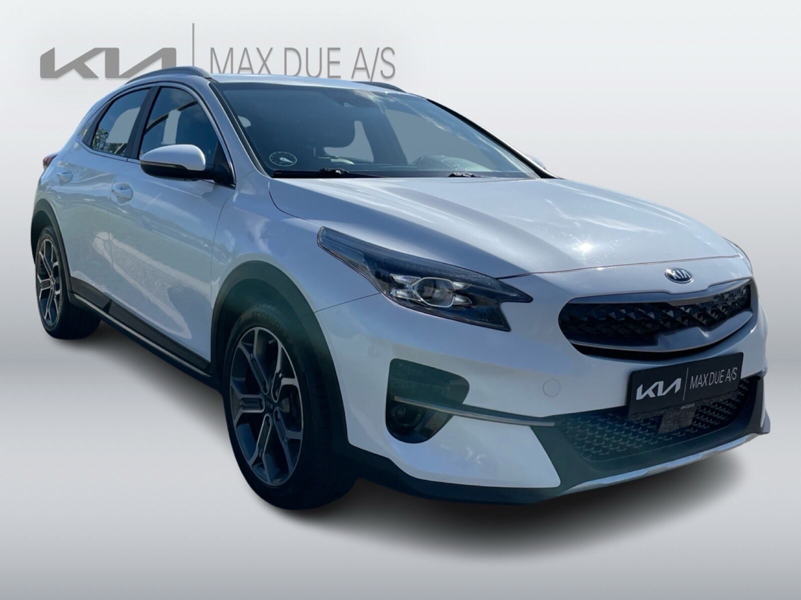 Kia XCeed PHEV Upgrade Intro DCT