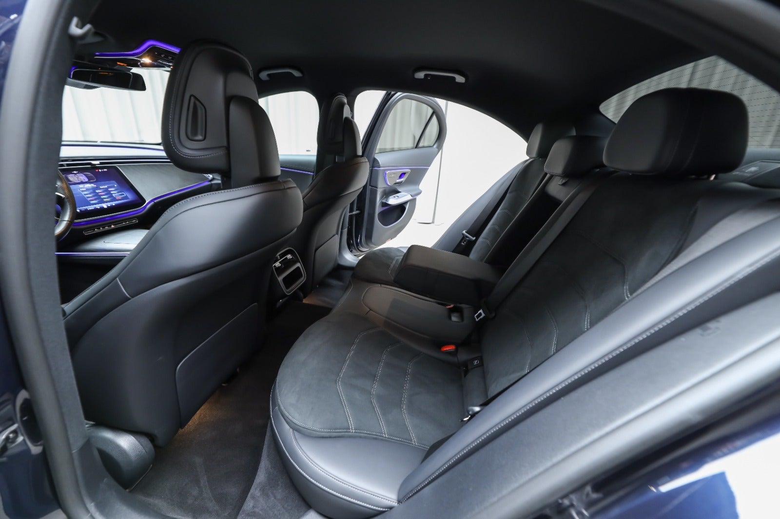 Mercedes-Benz E 400 e (5/8)