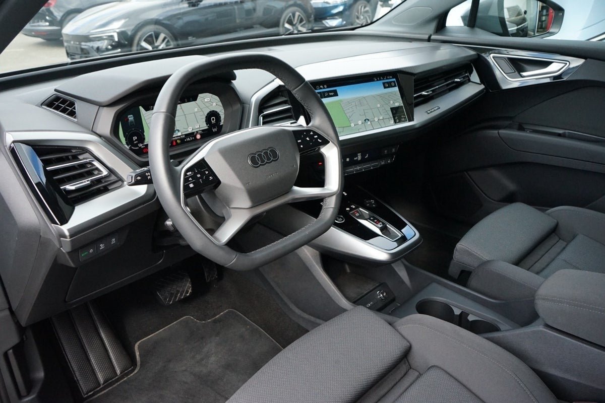 Audi Q4 e-tron S-line
