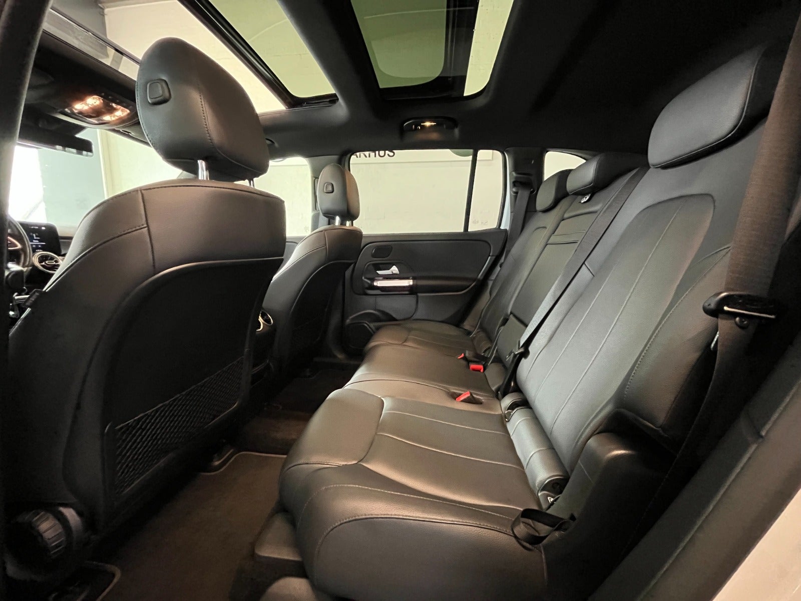 Billede af Mercedes EQB350  4Matic