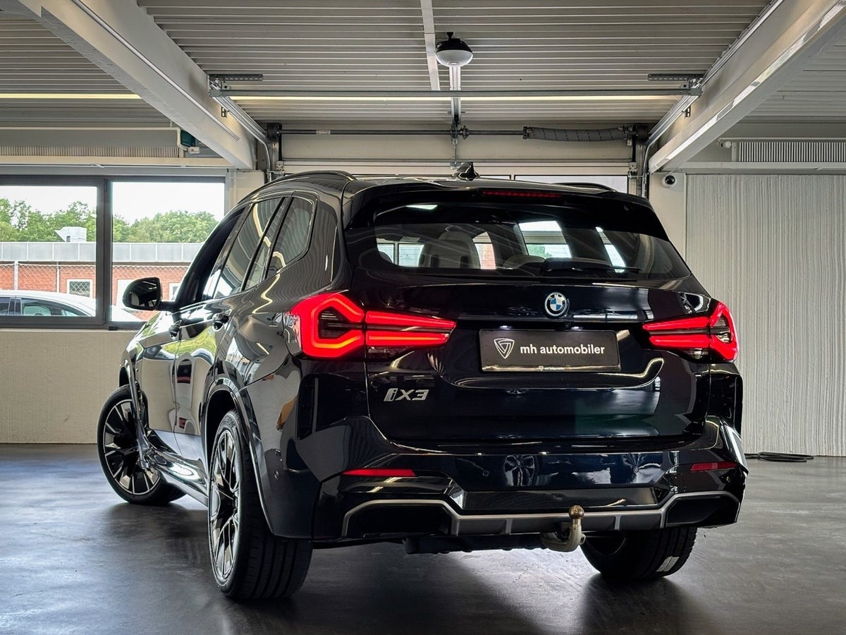 Billede af BMW iX3  Charged Plus M-Sport