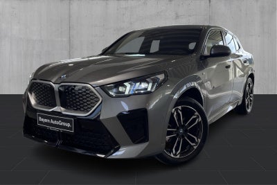 BMW iX2  eDrive20 M-Sport 5d