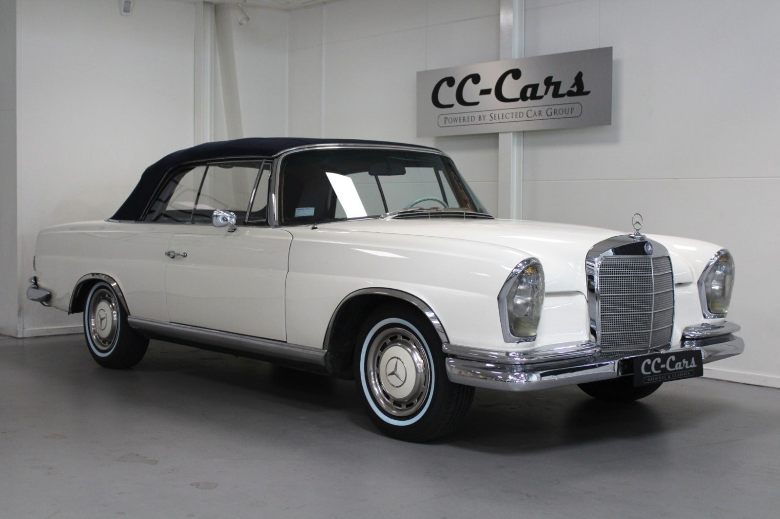 Mercedes-Benz 220 SE 2,2 Convertible