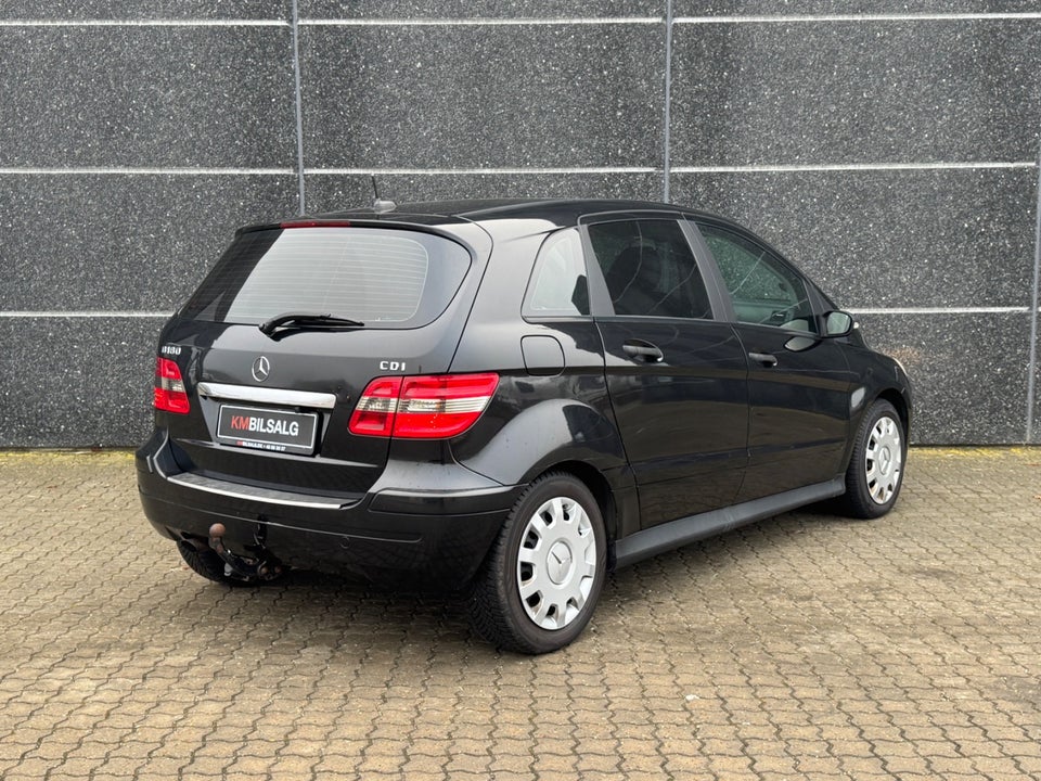 Mercedes B180, Billede 5