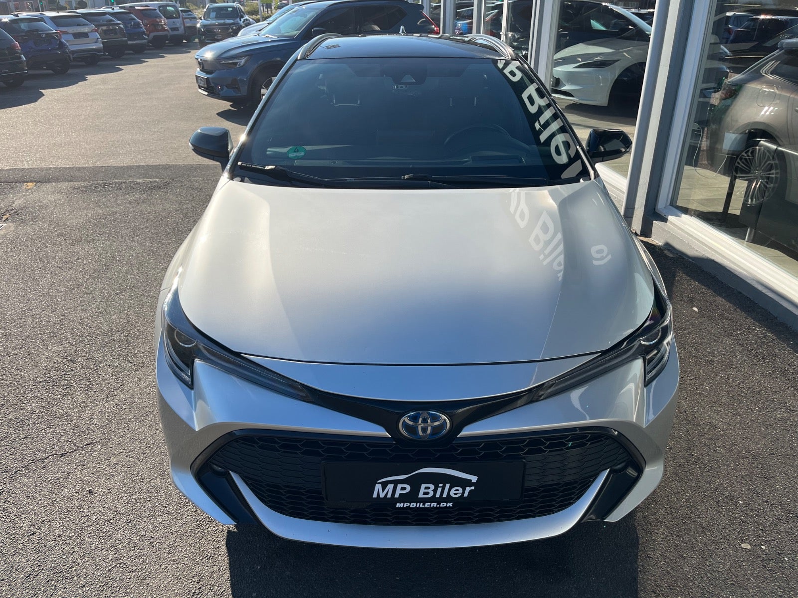 Billede af Toyota Corolla 1,8 Hybrid H3 Design Touring Sports MDS