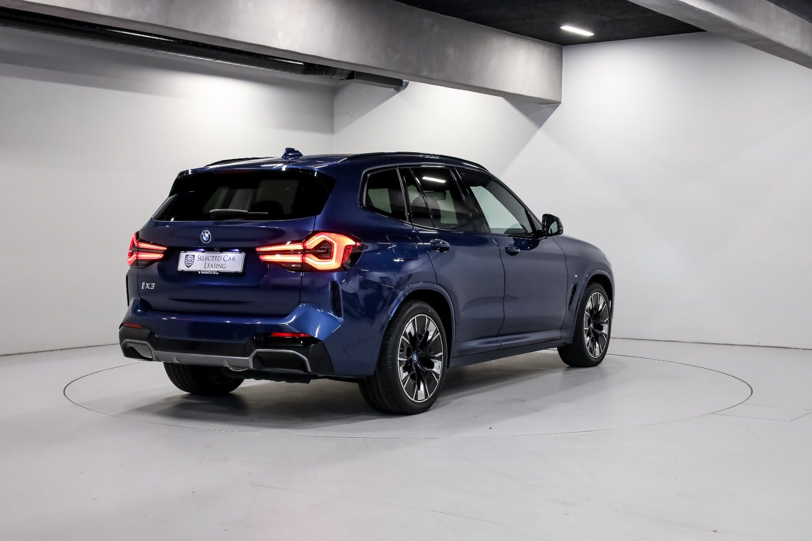 BMW iX3 Charged Plus M-Sport