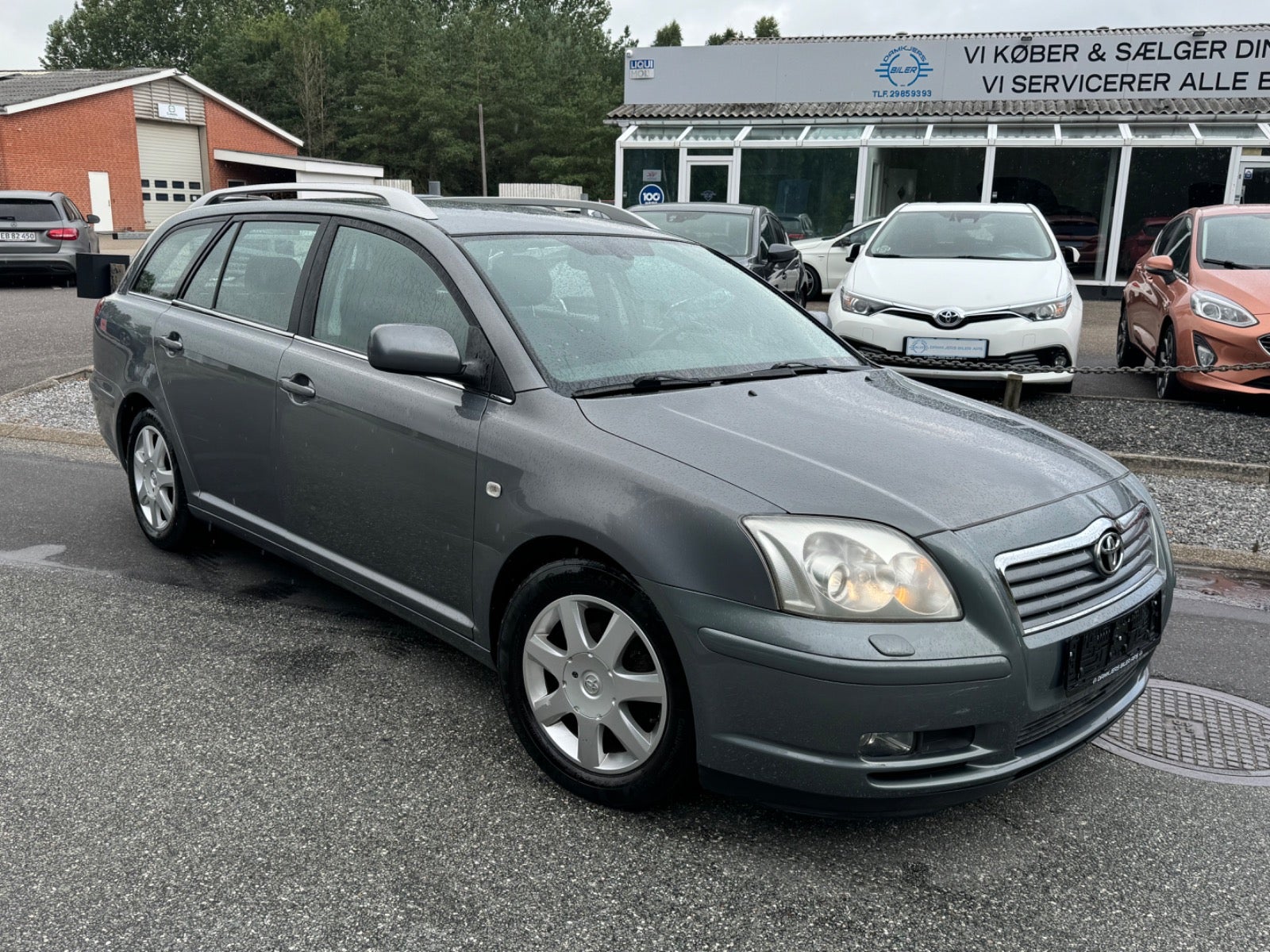 Toyota Avensis 2004