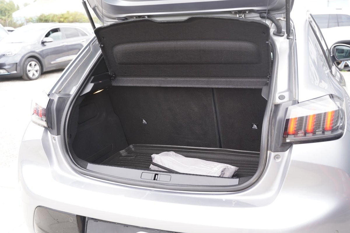 Billede af Peugeot 208 1,5 BlueHDi 100 Allure Sky