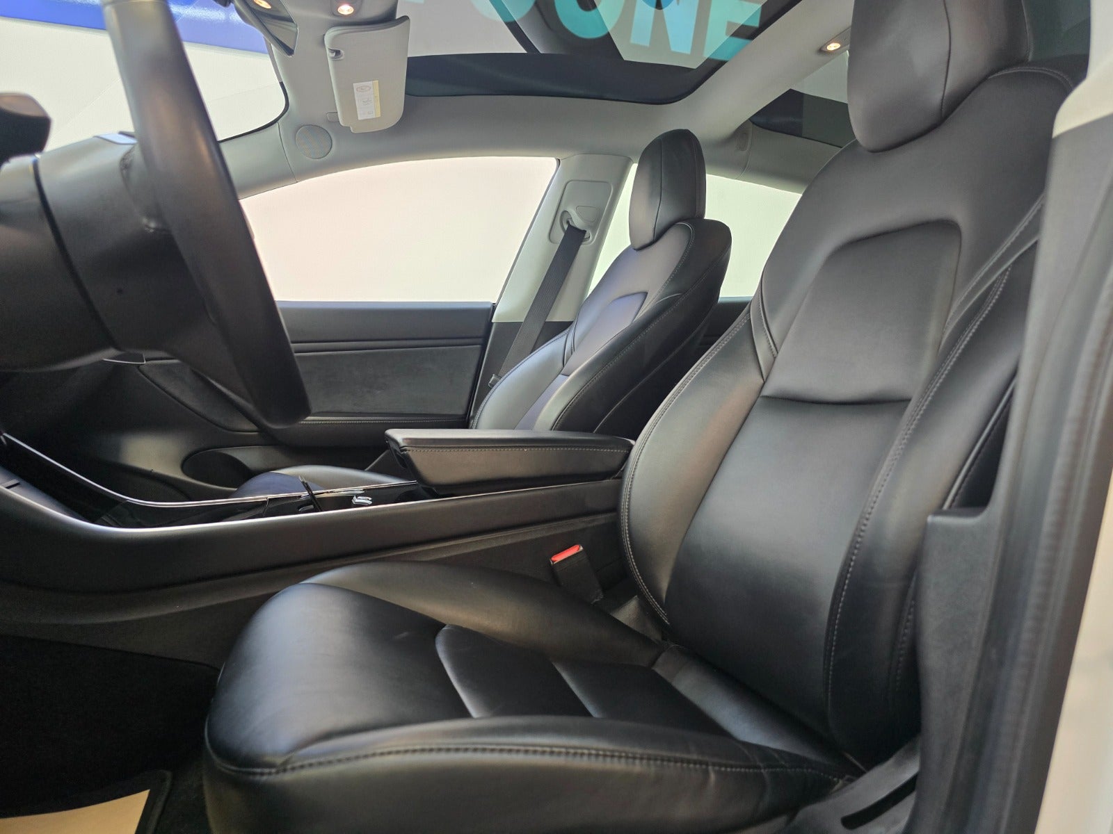 Billede af Tesla Model 3 Standard Range+ RWD