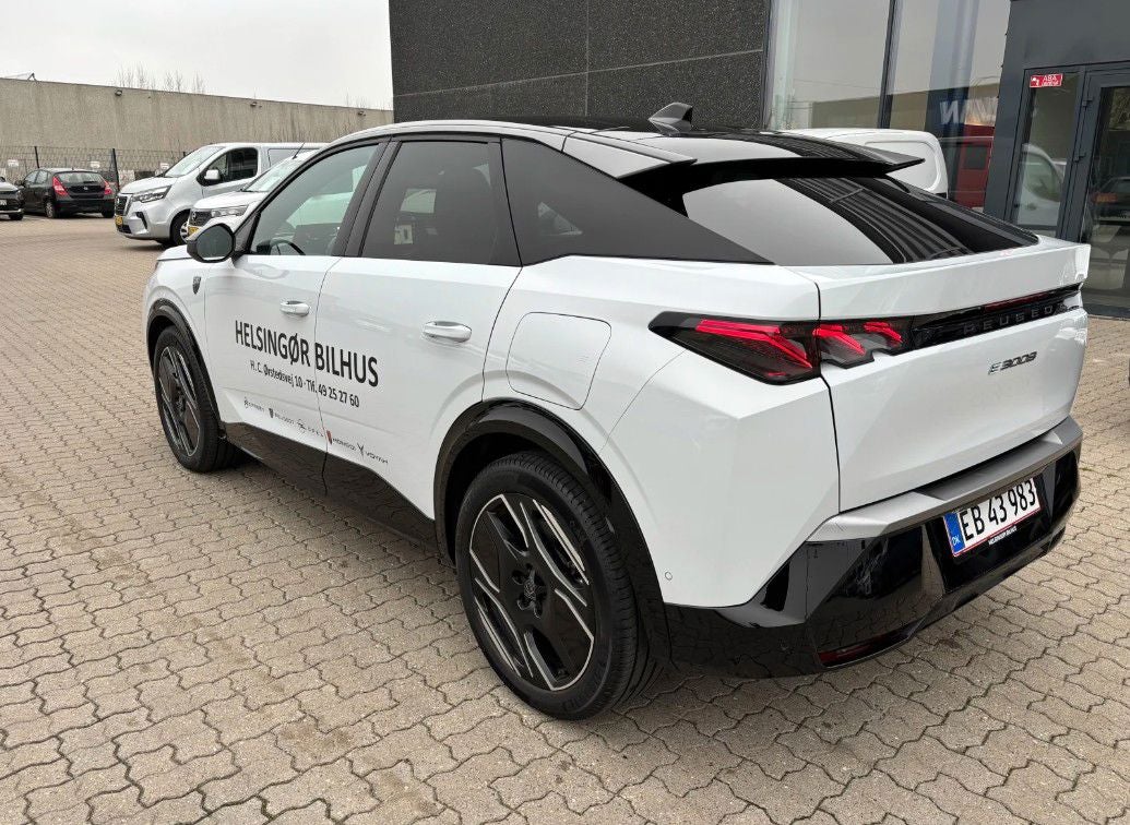 Billede af Peugeot e-3008 77 GT Pack