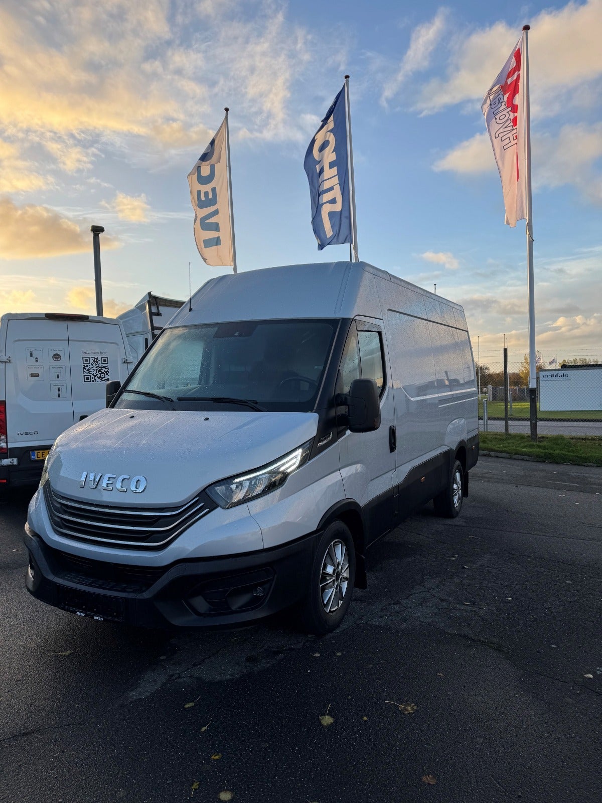 Billede af Iveco Daily 3,0 35S21 12m³ Van AG8