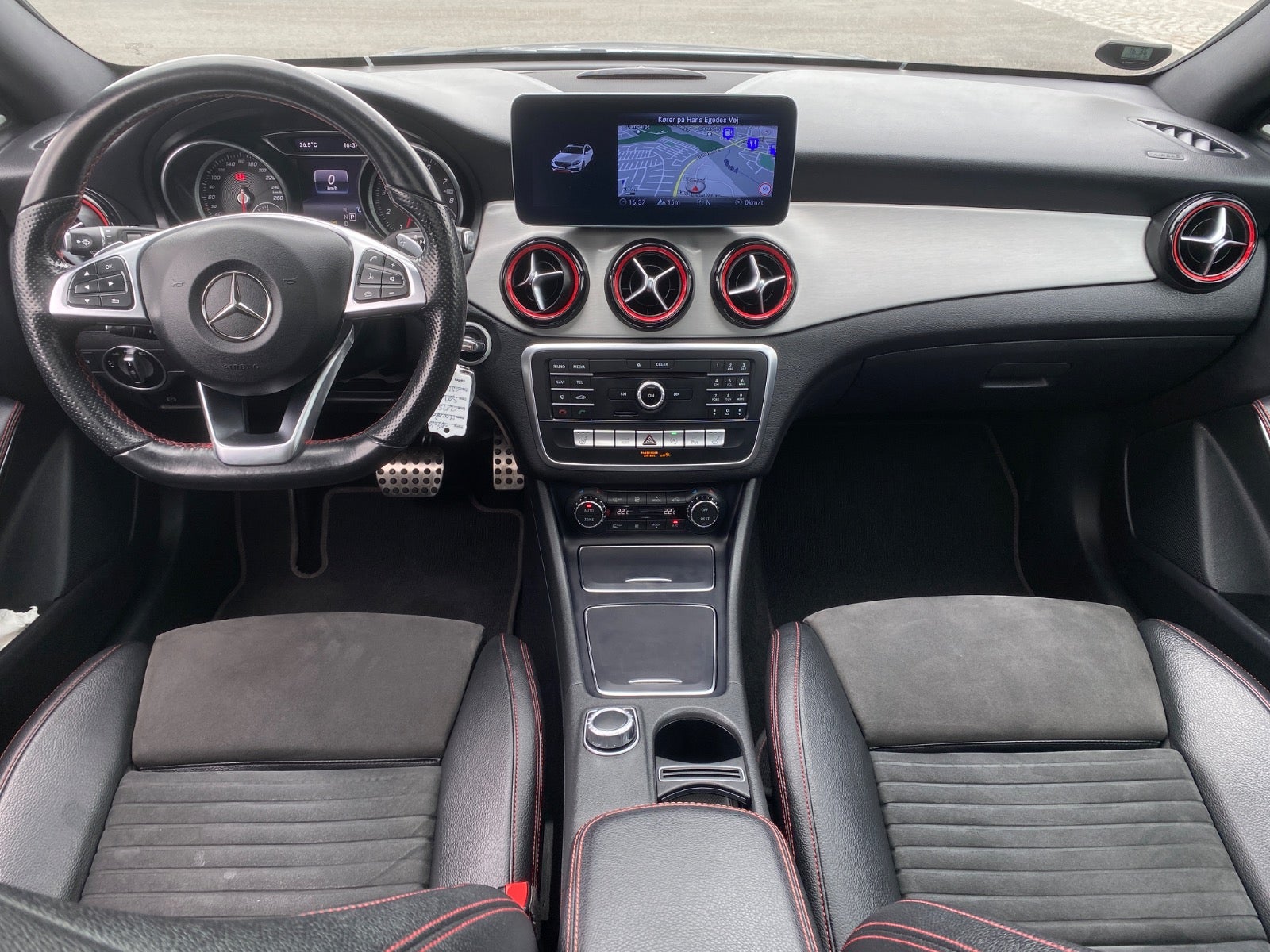 Billede af Mercedes CLA250 2,0 AMG Line Shooting Brake aut. 4Matic