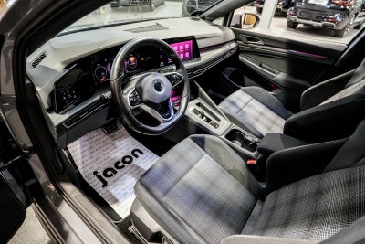 VW Golf VIII
