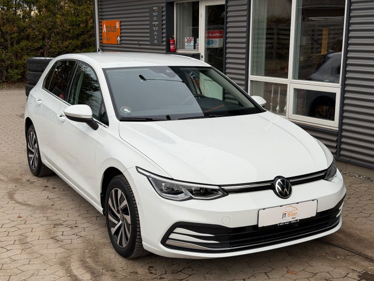 VW Golf VIII eHybrid DSG