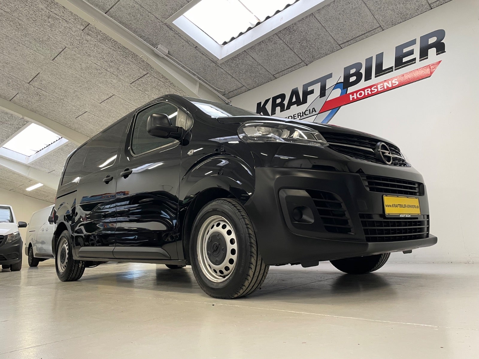 Billede af Opel Vivaro 1,5 D 102 Essenia L2V1