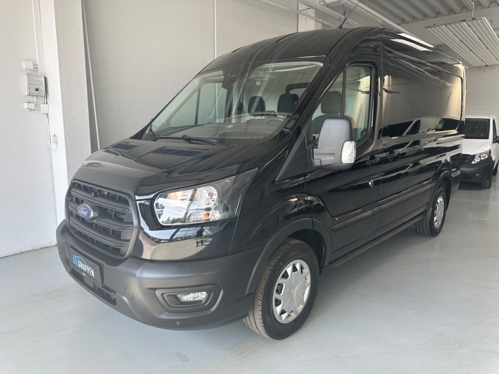 Billede af Ford Transit 350 L2 Van 2,0 TDCi 130 Trend aut. H2 FWD