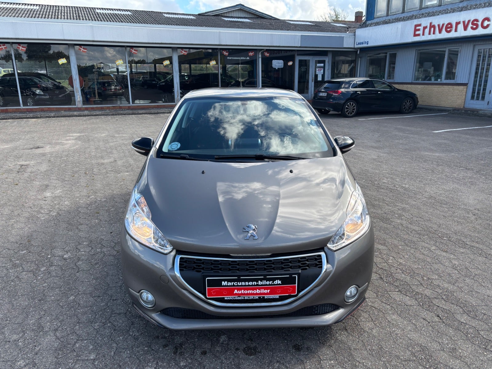 Peugeot 208 e-HDi 92 Active