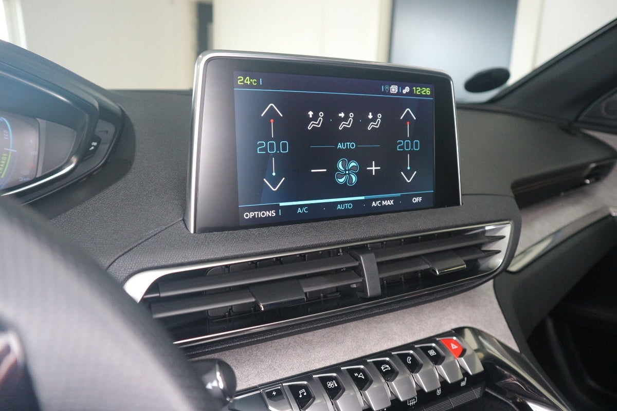 Peugeot 3008 Hybrid4 GT Line EAT8