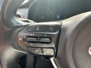 Kia Stonic T-GDi Attraction