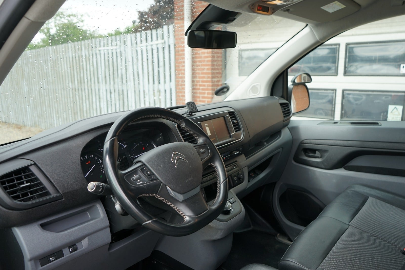 Billede af Citroën Jumpy 2,0 BlueHDi 180 L3 MasterLine EAT8
