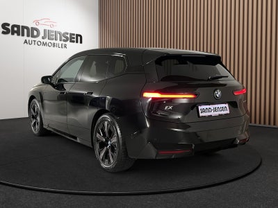 BMW iX xDrive50 Supercharged