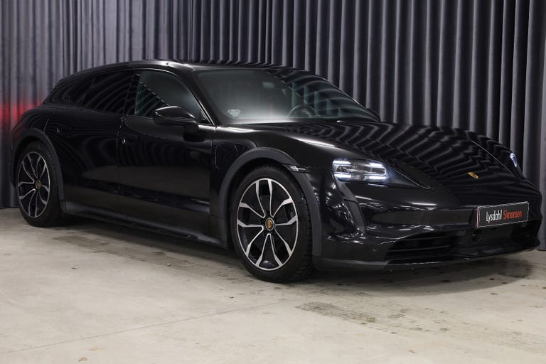Porsche Taycan 4 Performance+ Cross Turismo