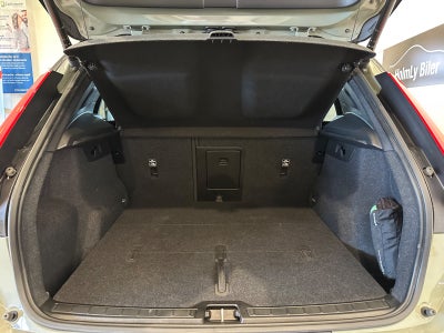 Volvo XC40 P6 ReCharge Core