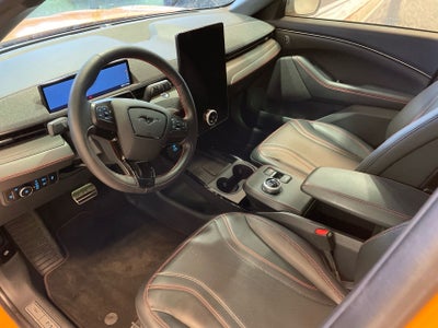 Ford Mustang Mach-E Premium Extended Range billede 3