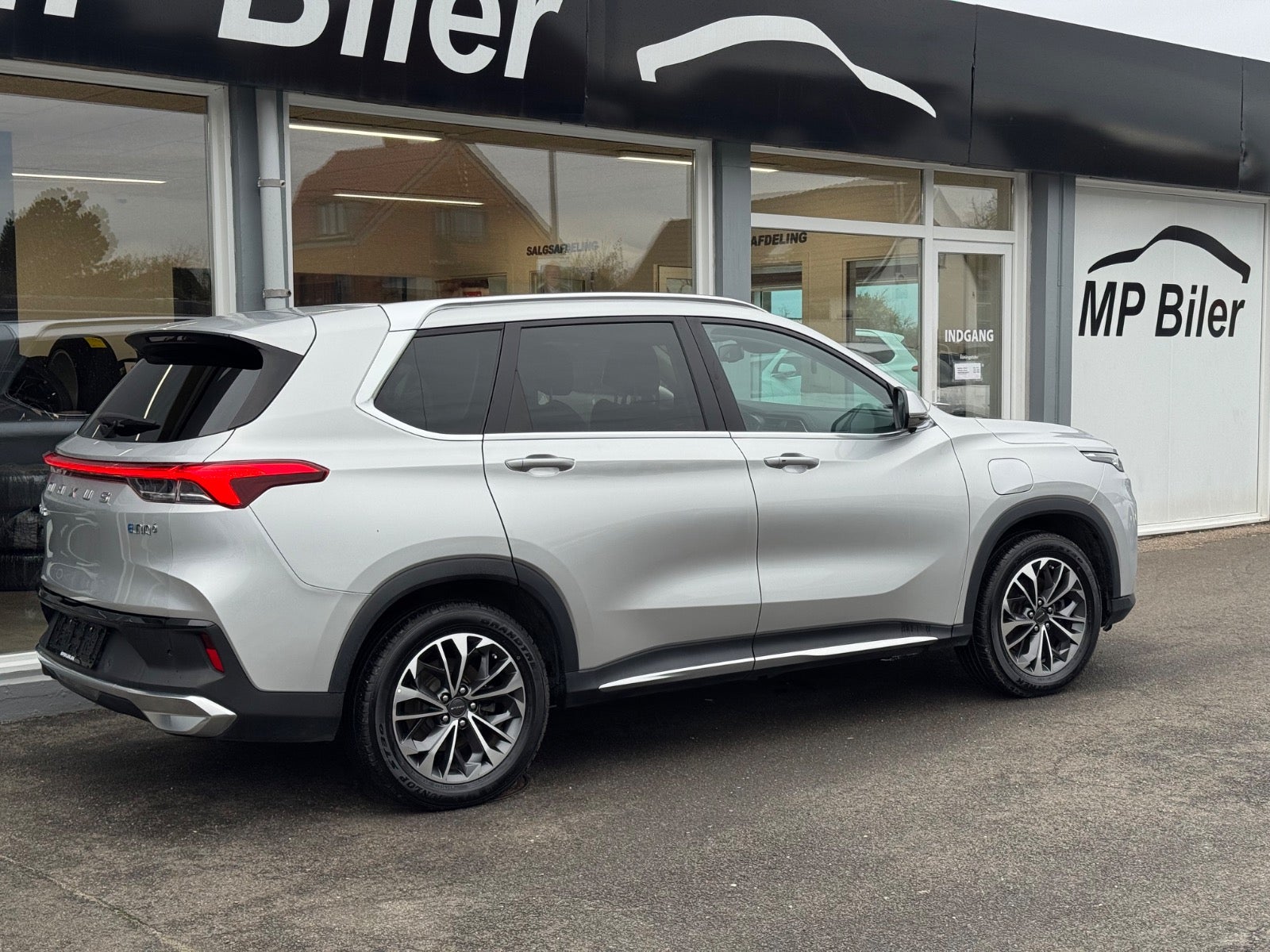 Billede af Maxus Euniq6 70 