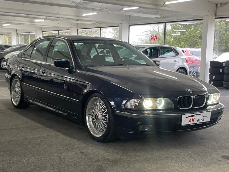 BMW 520i
