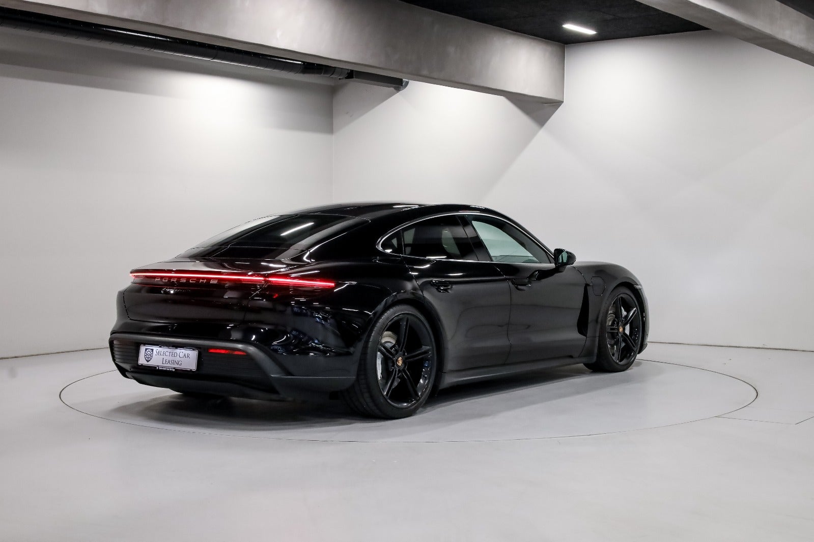 Porsche Taycan 4S Performance+