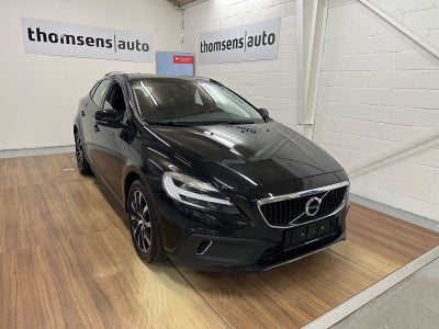 Volvo V40 CC 2,0 D3 150 Momentum aut. 5d