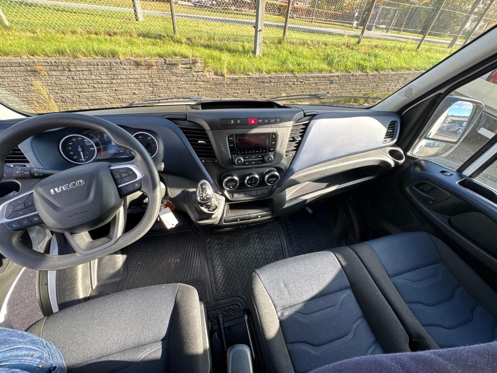 Billede af Iveco Daily 2,3 35S14 7,3m³ Van