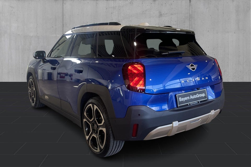 MINI Cooper E Favoured Trim M 2025