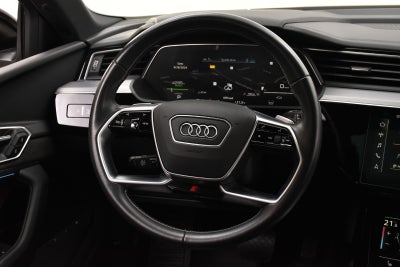 Audi e-tron S-line Sportback quattro