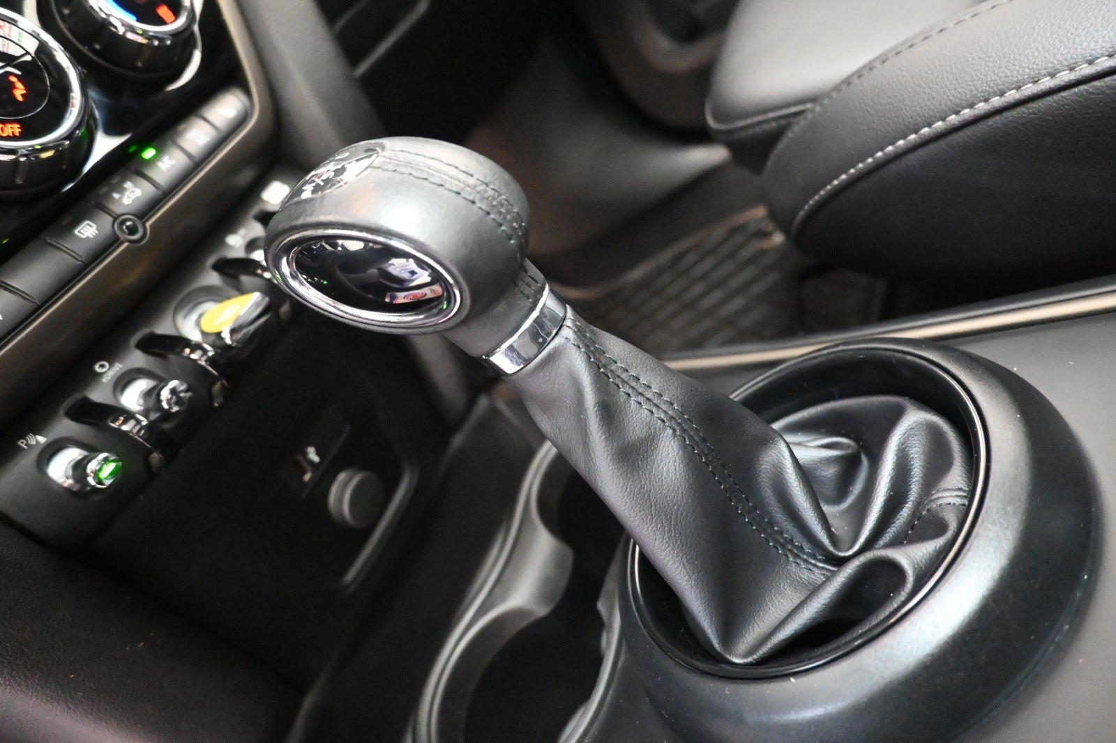 MINI Countryman Cooper SE Essential aut. ALL4