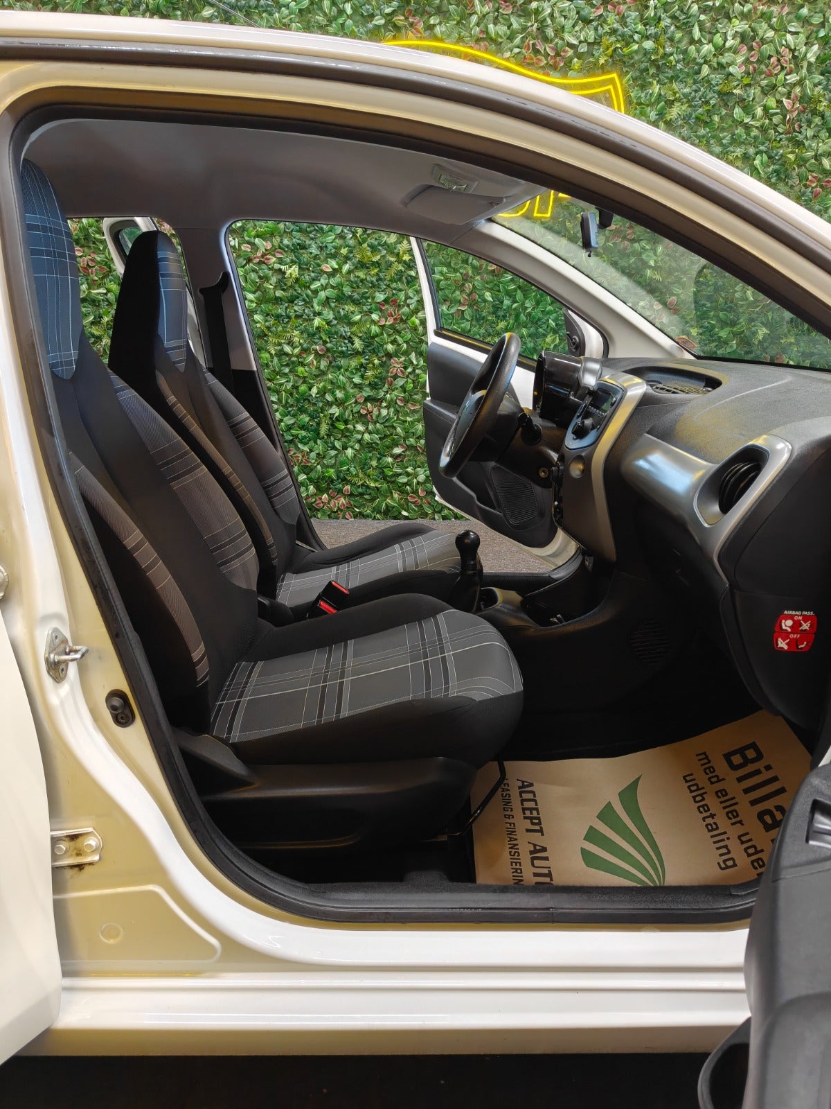 Billede af Peugeot 108 1,0 e-VTi 69 Access