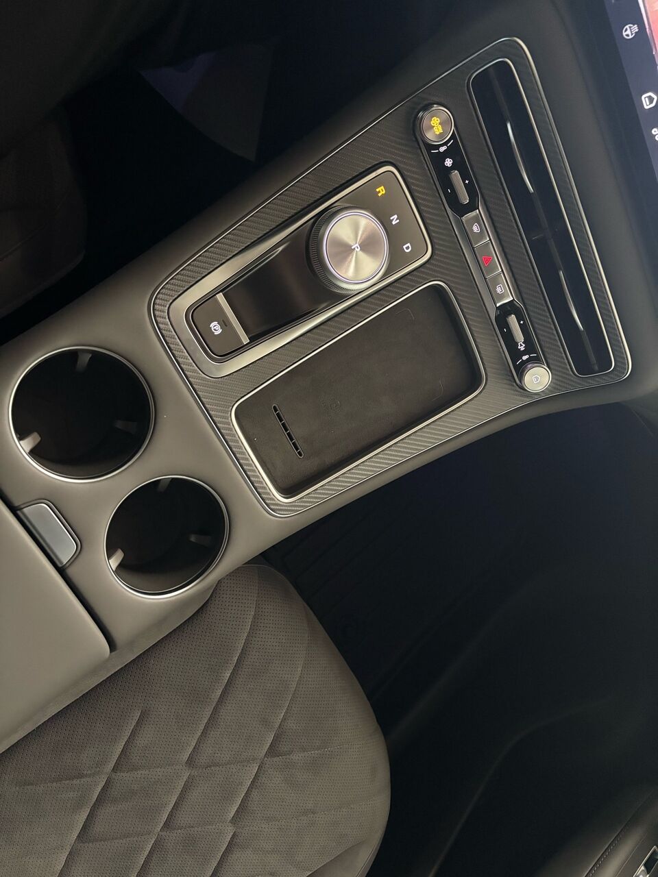 MG MGS6 Luxury Performance AWD