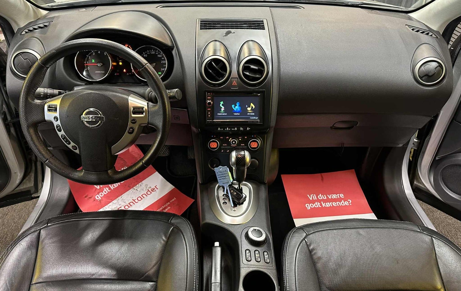 Billede af Nissan Qashqai+2 2,0 Acenta CVT 4WD 7prs