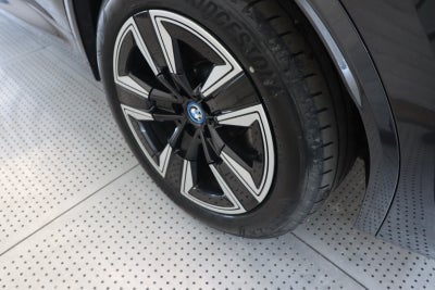 BMW iX3 Charged M-Sport